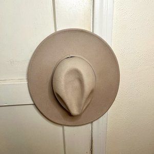 COPY - Beaumont Suede Band Felt